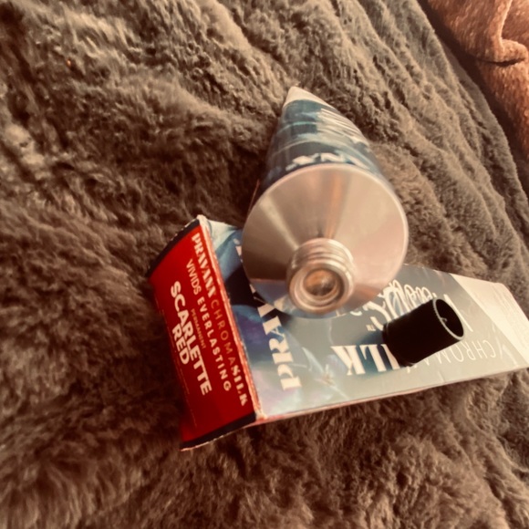 Pravana CHROMASILK VIVIDS everlasting (Scarlet Red) - Picture 2 of 6